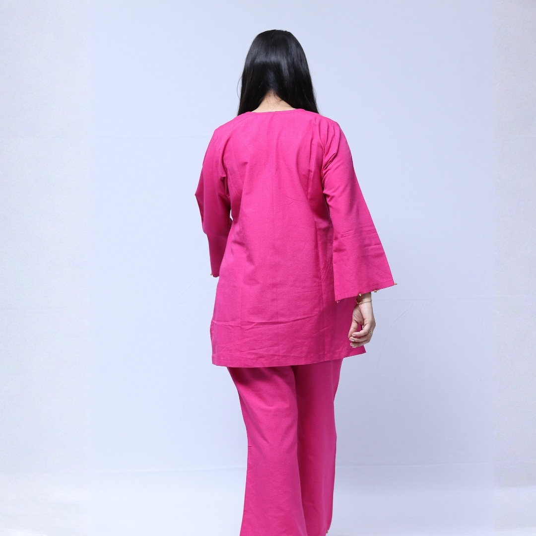 cotton mix short kurti with balbottom & detailing with gungroo cotton mix short kurti with balbottom & detailing with gungroo