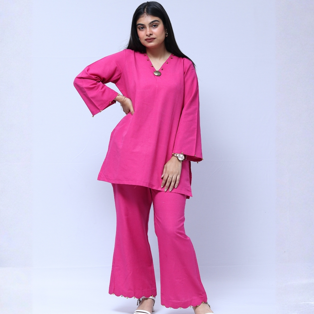 cotton mix short kurti with balbottom & detailing with gungroo cotton mix short kurti with balbottom & detailing with gungroo